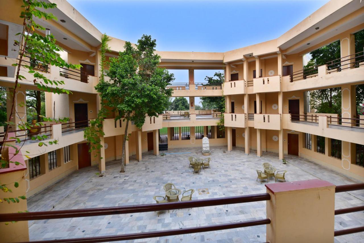 Pride Kadamb Kunj Resort Bharatpur Exterior foto